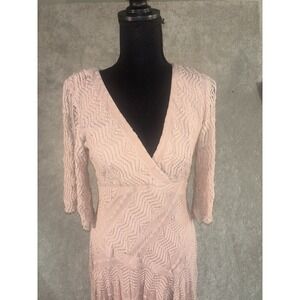 Rabbit‎ Rabbit Rabbit Women's Mauve Lace Overlay Dress Stretch Size 4 Romantic